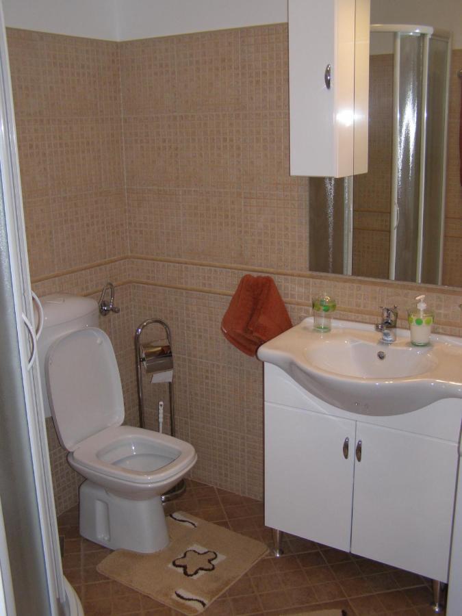 Apartments Tina Пула Екстер'єр фото