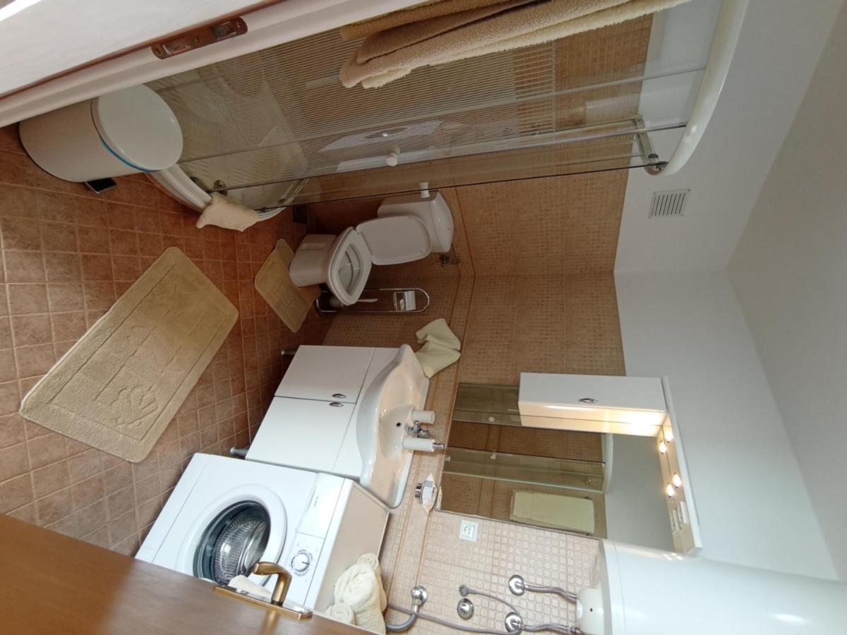 Apartments Tina Пула Екстер'єр фото